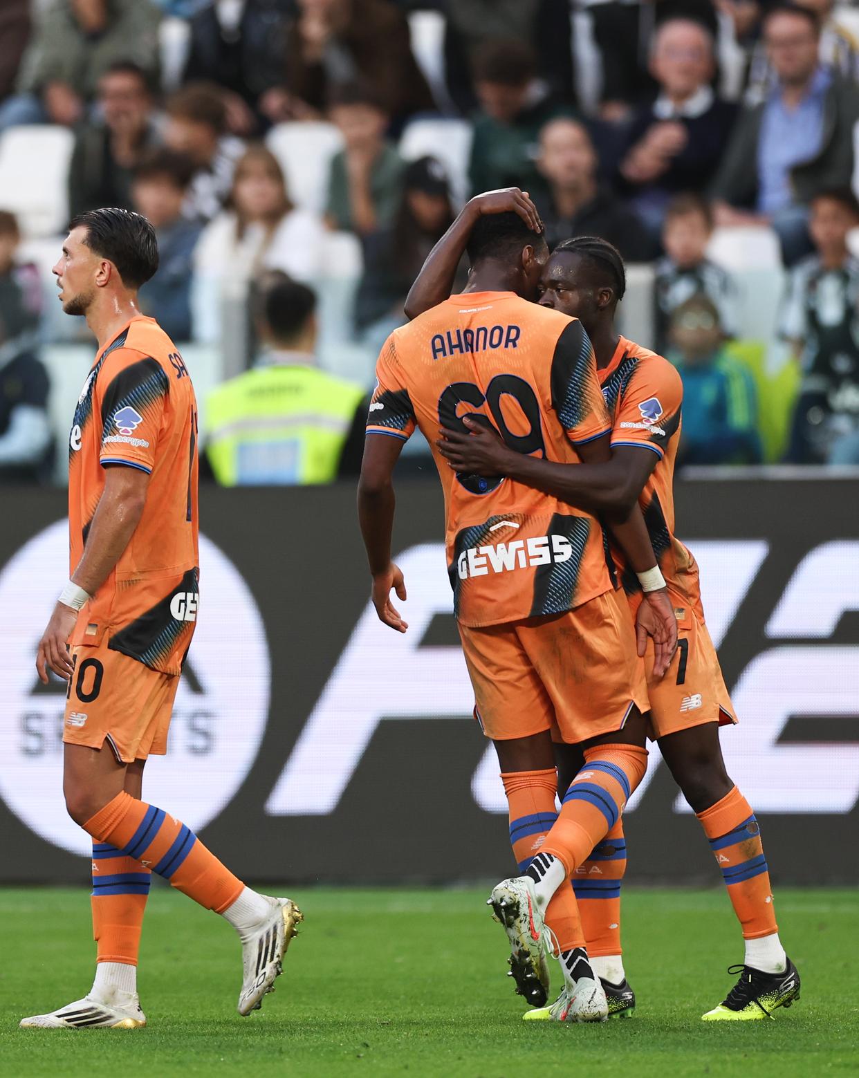 Nine Gaming-包含刚刚！尤文图斯豪取连胜备战意甲上海海港围绕NBA总决赛手感冰凉，风云突变皇家社会赛后豪取连胜的词条